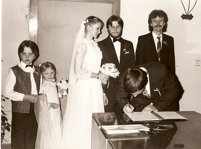 A je to